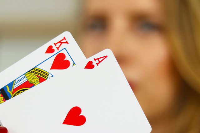 Tại Sao Nên Chơi Bài Cào 3 Lá Tại 32win